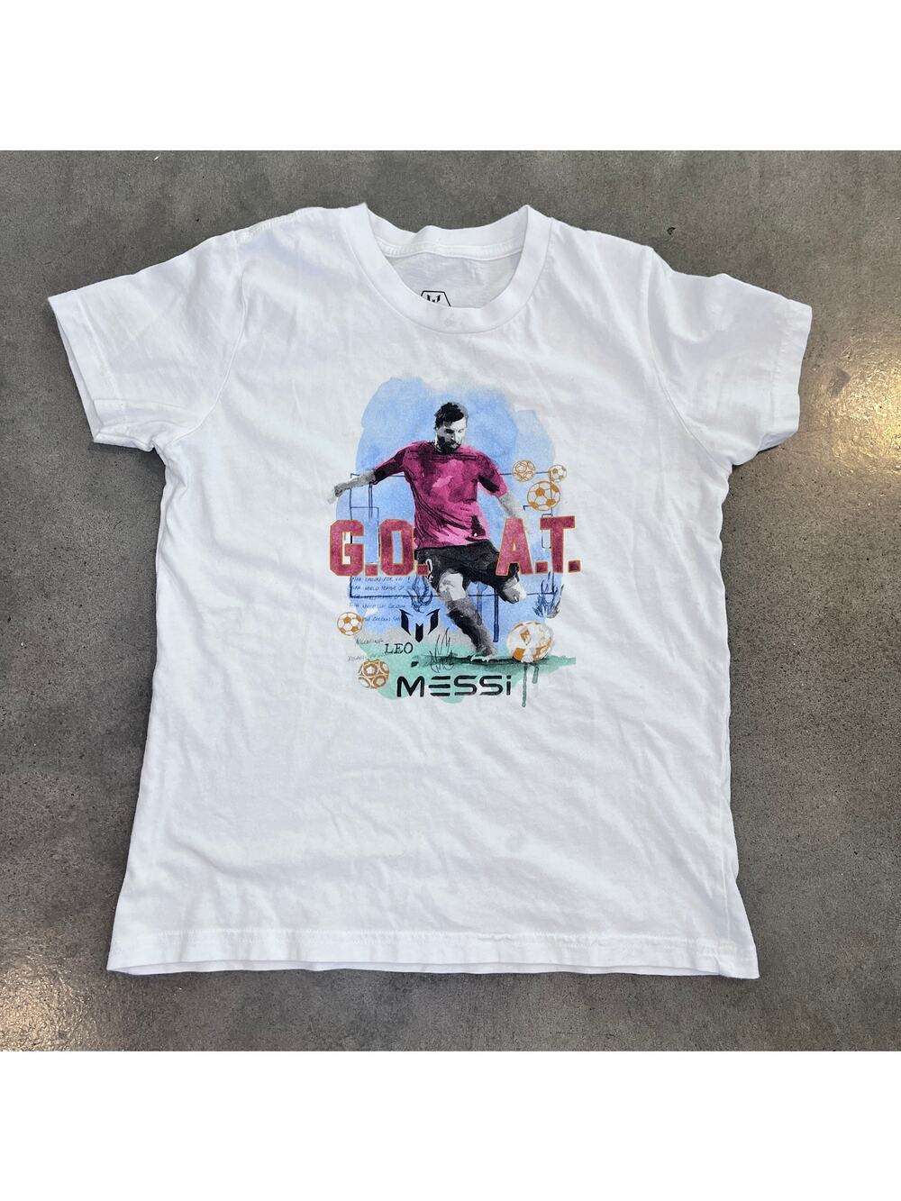 Lionel Messi Store GOAT soccer white cotton tshirt youth Medium boys futbol
